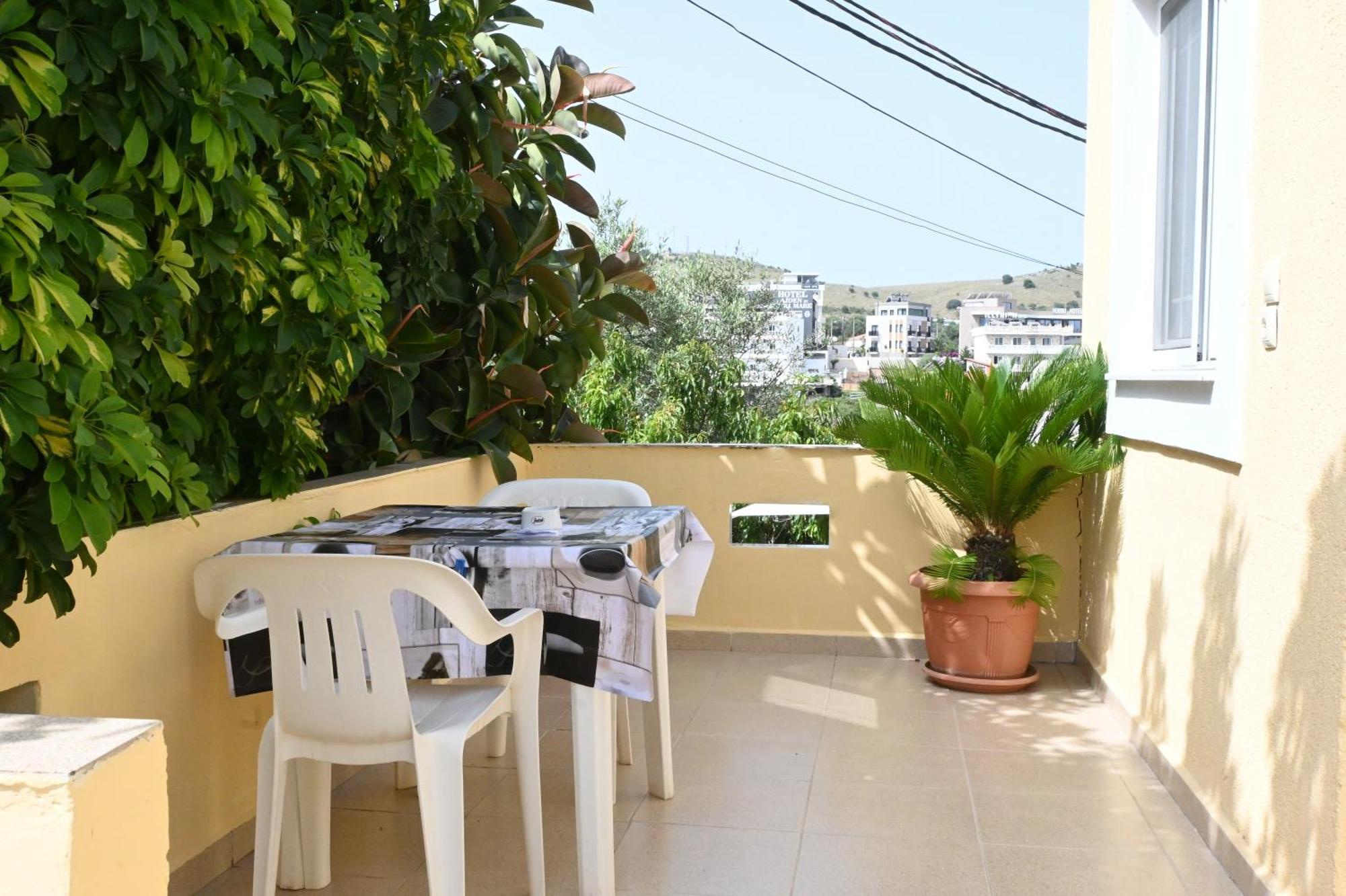 Vila Bilbil Εξαμίλιο Εξωτερικό φωτογραφία