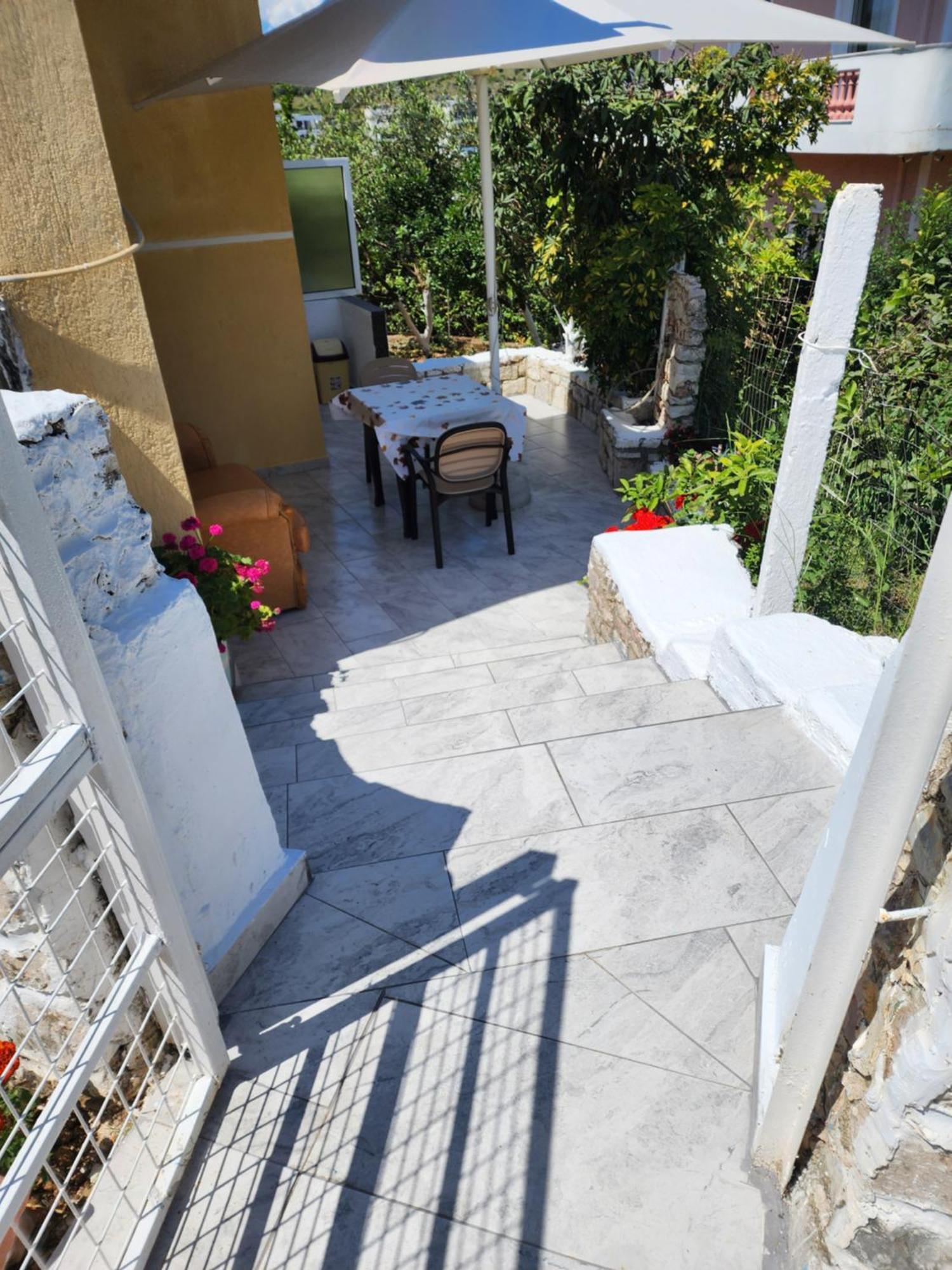 Vila Bilbil Εξαμίλιο Εξωτερικό φωτογραφία